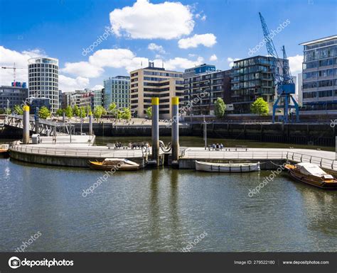 Hagyományokschiffhafen Kikötő Modern Lakó Irodaházak Magellan Terrassen