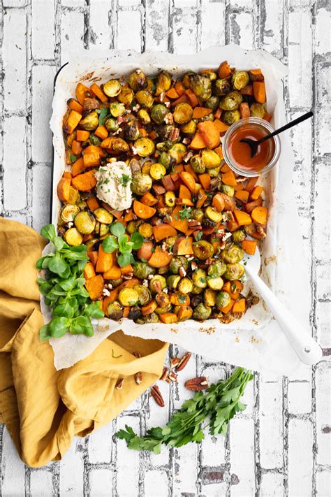 Traybake Met Spruitjes En Zoete Aardappel Em S Real Food