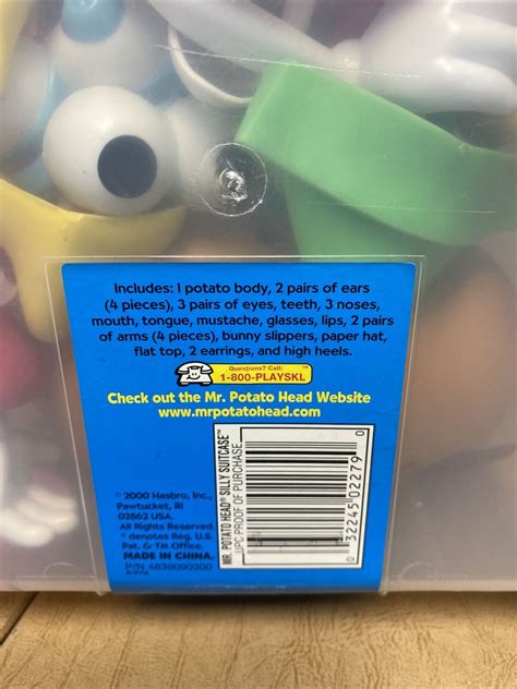 Vtg 2000 Playskool Mr Or Mrs Potato Head Silly Suitcase 26 Pc Complete