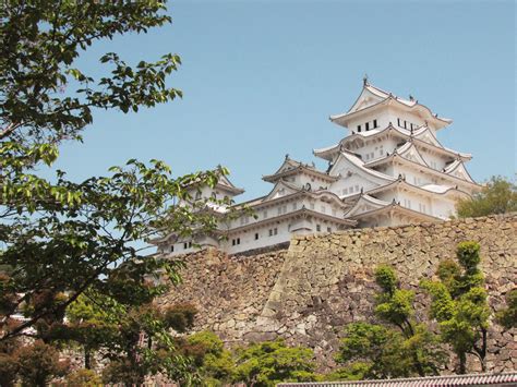 How To Take A Day Trip To Visit Himeji Castle In Japan