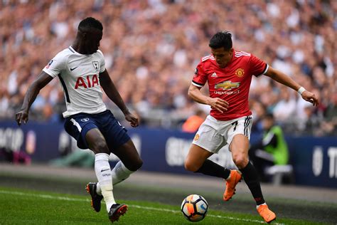 Man United 2 Tottenham 1 Live Streaming Fa Cup Semi Final 2017 18 Football As It Happened At