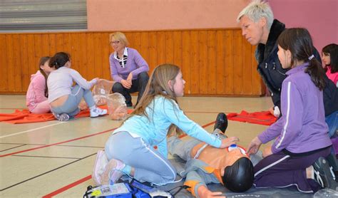 Le Jour Des Enfants Willer Sur Thur Les Secouristes Ont 10 Ans