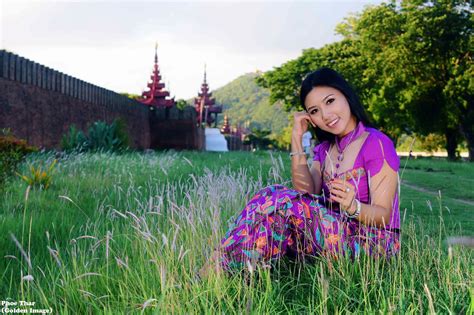 Pin By Thaethae Sheli On Myanmar Traditional Dresses Myanmar