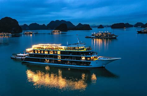 Doris Cruise Stars Cruise In Halong Bay And Lan Ha Bay