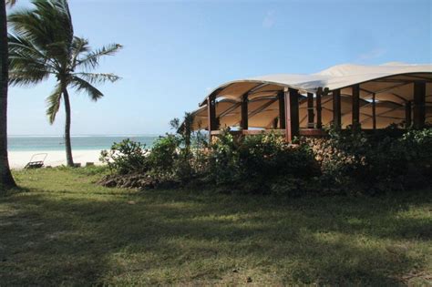 Restaurant Seitlich Hotel The Sands At Nomad Diani Beach