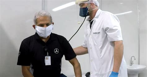 Mercedes Benz Constrói Ambulatório De Campanha Dentro Da Fábrica Para