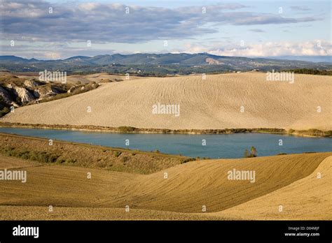 europe, italy, tuscany, siena, crete senesi, landscape Stock Photo - Alamy