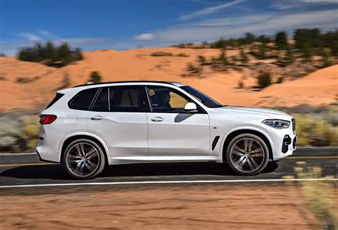 2020 Bmw X5 Side View