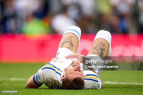 Liam Cooper Of Leeds United Picks An Injury After Scoring His Teams