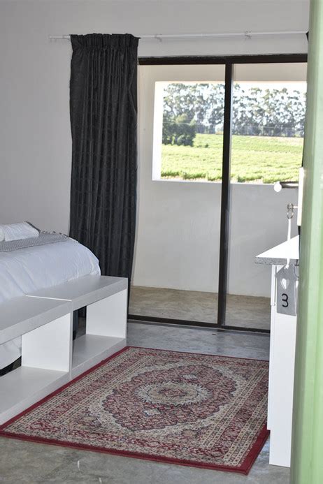 Explore Middelplaas Paarl Guesthouse South Africa