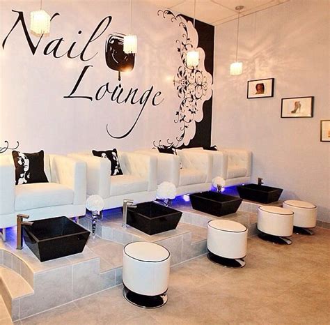 Pin De Maria Steinhof En Nail Salon Ideas De Salón De Uñas Diseño De