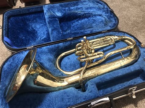 Yamaha YEP 211 Brass Baritone Horn Euphonium W Case And Reverb