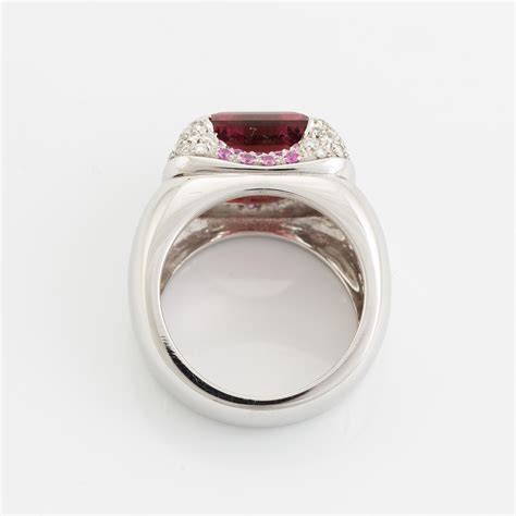 Ring Med Turmalin Briljantslipade Diamanter Och Rosa Safirer Bukowskis