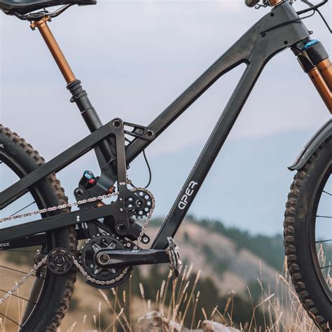 Are Gravel Bikes Better Than Mountain Bikes? - BikeMag