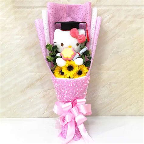 Hello Kitty Graduation Bouquet Eileen Town