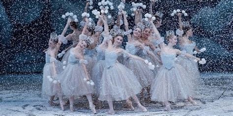 Review New York City Ballet S The Nutcracker