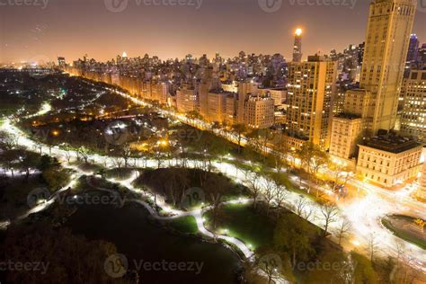 New York City Central Park panorama aerial view at dark night 17708603 ...