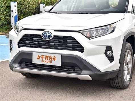 铂金白rav4荣放车头外观图片rav4荣放 2022款 双擎 25l Cvt两驱精英版7285965太平洋汽车网