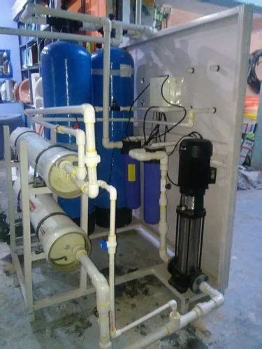 Reverse Osmosis FRP 2000 LPH RO Plant Automation Grade Semi Automatic