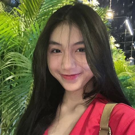 Pin Oleh Kairovisia Di Jkt Orang Cantik Gadis Gadis Cantik Gadis