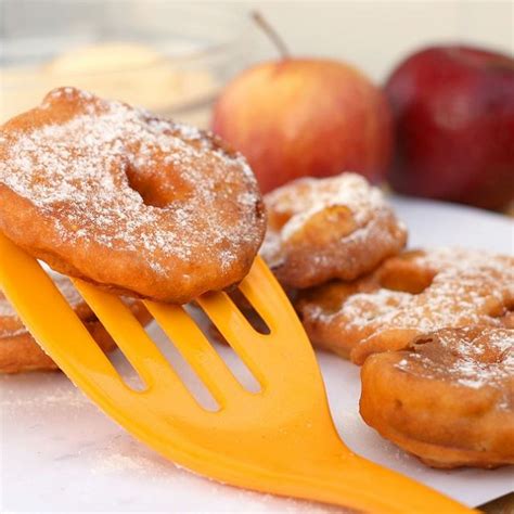 Recette Beignets de pommes sucrés à la savoyarde