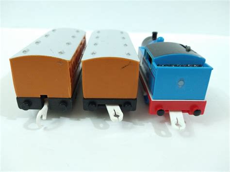 Thomas & Friends PLARAIL "THOMAS" + coaches TrackMaster TOMY HiT Toy ...