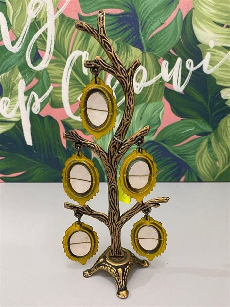 pokok frame gambar furniture home living home decor frames