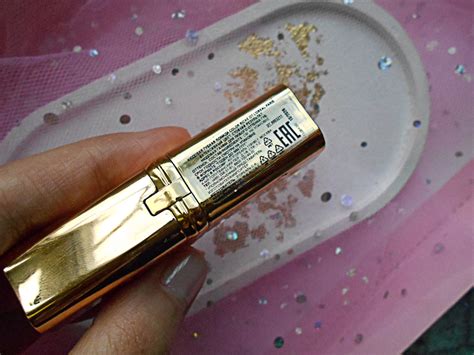 L Oreal Color Riche Nude Intense в популярном нюдовом оттенке Nu