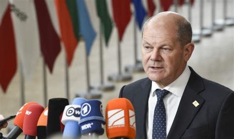 Cancelarul German Olaf Scholz A Fost Testat Pozitiv Pentru COVID 19