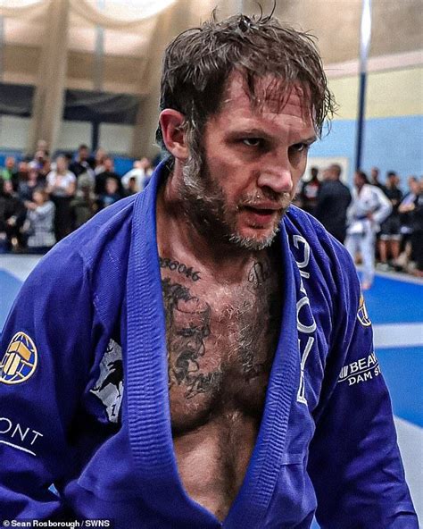 Tom Hardy Surprises Onlookers As He Enters A Martial Arts Championship