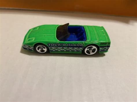 Hot Wheels Custom Corvette Convertible Lime Loose Mint Read