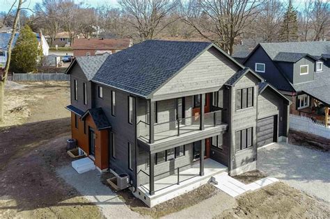 Custom Build - Community Builders