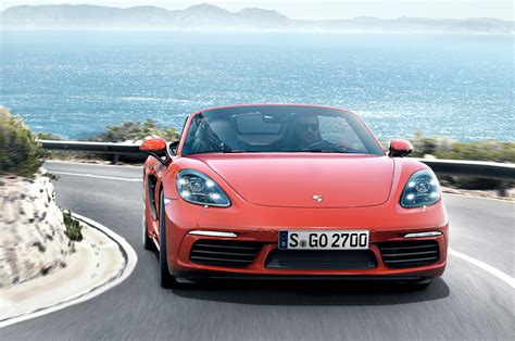 2017 Porsche 718 Boxster Fully Revealed With Turbo Flat Four Engines