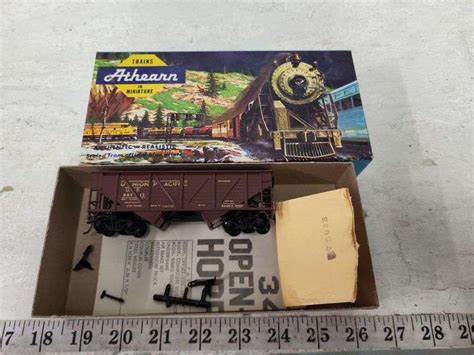 Athearn H O Scale Union Pacific Hopper Car Isabell Auction