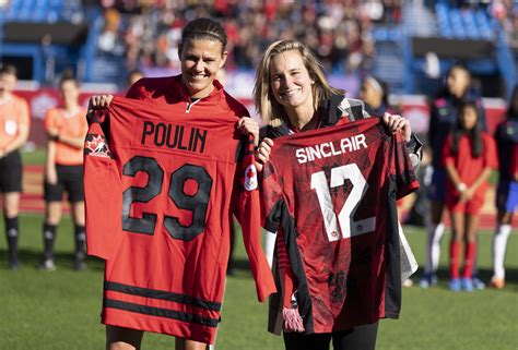 Christine Sinclair Farewell Tour Passes Through Montreal Citynews Montreal