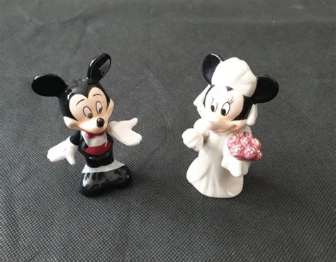 DISNEY MICKEY MOUSE And Minnie Mouse Bride And Groom Wedding Salt And