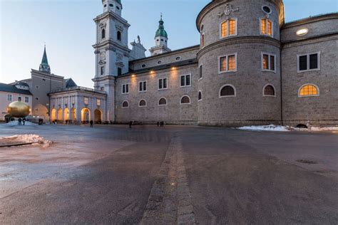 Salzburg Evening Tour with Mirabell Palace and Mozart's…