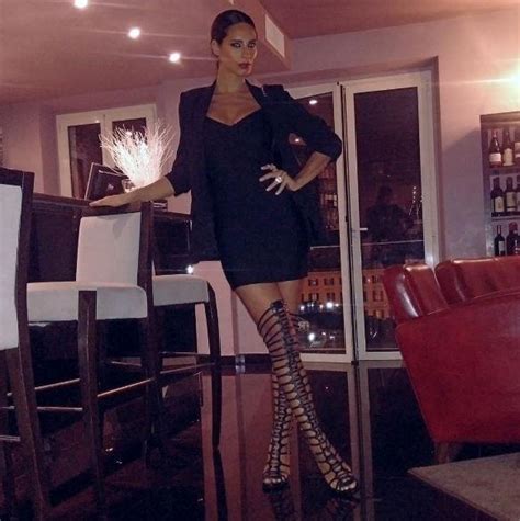 Raffaella Modugno Calendario Hot Le Foto Foto Sportmediaset