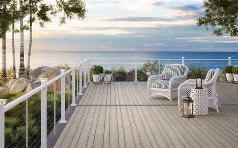 Deckorators Composite Decking Offers Top Strength And Beauty