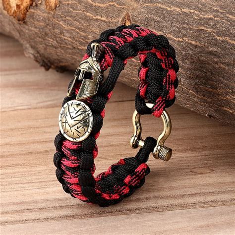 Bracelet Guerrier Viking Avec Casque Viking Noir Et Rouge Bracelet Viking