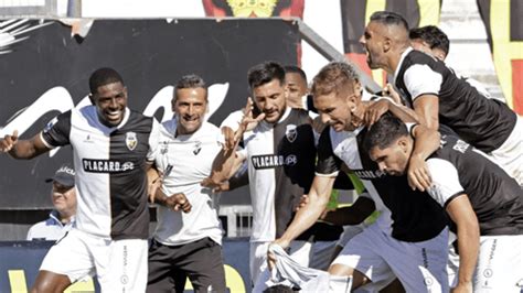 FARENSE VENCE PENAFIEL ELVES BALDÉ A MARCAR O GOLO GB