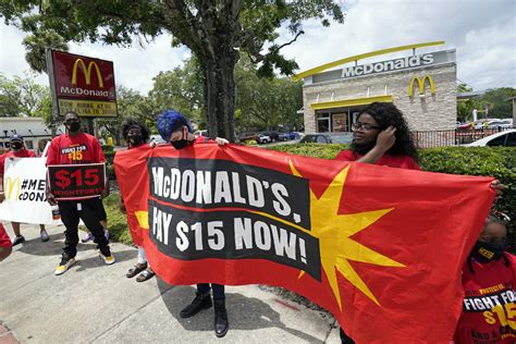 Us Mcdonalds Workers Strike To Protest Workplace Harassment Ap News