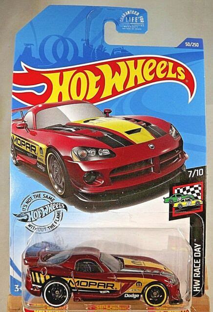 Hot Wheels Hw Race Day Dodge Viper Srt Acr Drk Red W