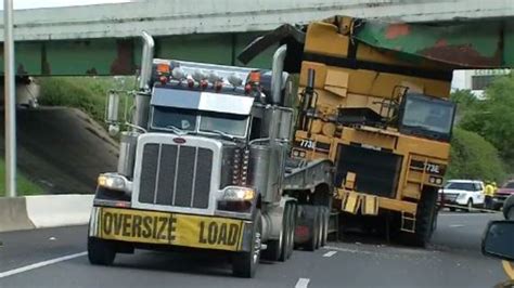 Semi Driver Who Hit I 40 Overpass In Nashville Facing Three Citations