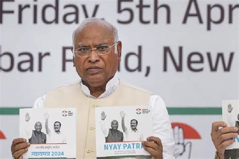 Mallikarjun Kharge Dalits Tribals To Become Slaves Again If Narendra