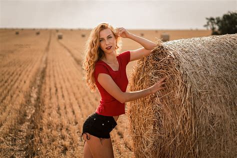 Hay Bale Pose Bale Cowgirl Ranch Hay Outdoors Field Style