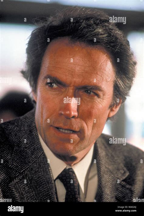 Clint eastwood sudden impact hi-res stock photography and images - Alamy