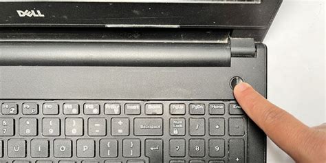 Come Riparare Lo Schermo Rotto Sul Laptop Dell Guida Passo Dopo Passo