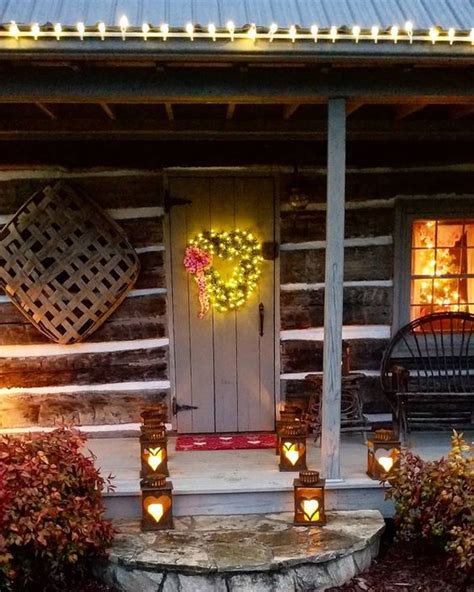 20 Beautiful DIY Outdoor Lights For Valentine’s Day | HomeMydesign