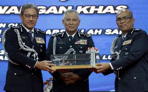 Heads of SB, Kelantan police among 26 promotions | FMT